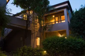 Exotic W Corbett Resort - Image 4