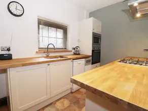 4 Wheatsheaf Yard - Image 3