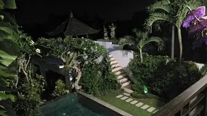 Villa Red Wood Forest - Image 3