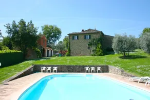Wonderful private villa with WIFI, private pool, TV, pets allowed and parking, close to Arezzo - Image 5