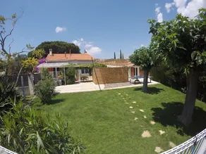 Maison de Vacances les Pins piscine chauffee - Image 4