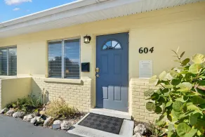 Harbor Duplex - Three Bedroom Home - Image 2