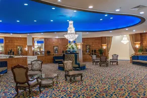 Castle Beach Club Apartments - Image 3