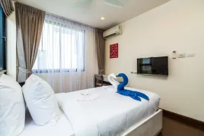 Lp101 - Private Rooftop Pool Villa in Laguna for 9 People Near Restaurants and Shops - Image 2