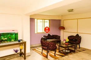 OYO 7398 near Hazra Road - Image 3