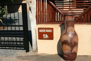 River House - Image 3
