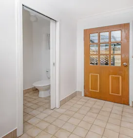 Peak View House - Image 5