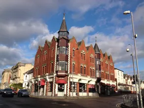 Vista Hotel - Image 4