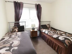 1 Hen Bont Road - Image 2