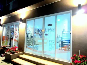 Life Grand Hotel - Image 2
