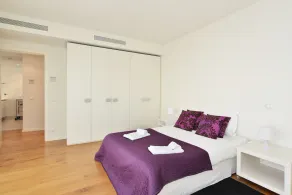 Sunny & Bright Amoreiras Apartment - Image 4