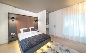 Luxurious City Centre Apartment Vevey - Image 3