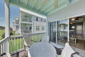 Island 2br Waterfront Villa 2 Bedroom Villa - Image 2