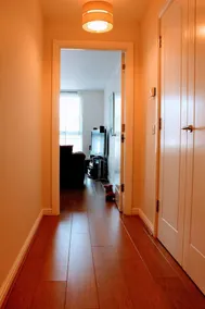 Modern Apartment in Edinburgh - Image 4