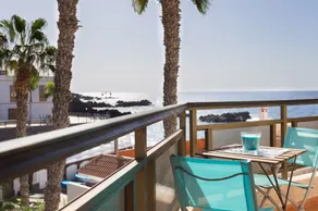 Atlantic Sunset Apartment - Image 5