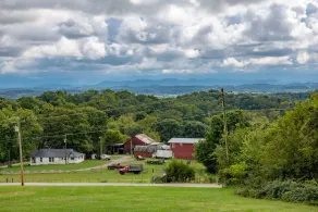 Mountain View Place - Image 3