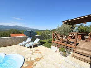 Welcoming Holiday Home in Ugljane With Swimming Pool - Image 4