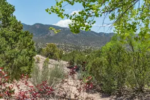 Acoma - Majestic Views, Near the Santa Fe Opera and Four Seasons in Tesuque - Image 3