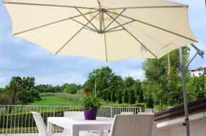 Studio mit Garten, Terrasse und Pool | Gartenblick - Image 3