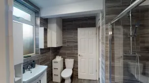 Eastfield House - Image 4