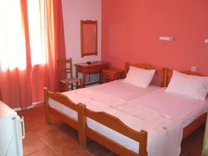 Kavos Hotel - Image 2