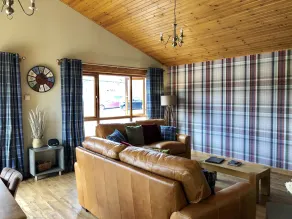 Mountain Ash Lodge - Image 4
