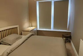 Serene 2 Bedroom Apartment in Clifton - Image 2