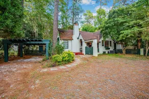 The Tudor Cottage - Image 4
