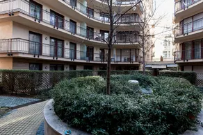 Town Hall Apartments - Image 3
