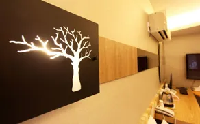 Hotel Daisy - Image 2