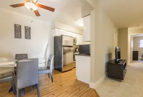 Bright Unit Near Silicon Valley - Washer & Dryer - Image 5