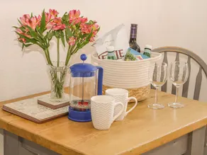 Queens Cottage - Image 4