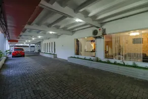 RedDoorz near Manado Town Square - Image 3