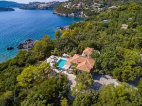 580m² homm Luxurious Seaside Residence in Syvota - Image 5