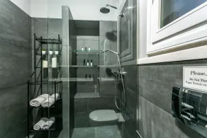 Acropolis Urban Apartments - Image 2