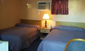 Riverside Motel - Image 2