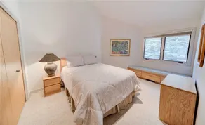 Red Cedar Lane 23 - Image 4