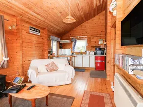 The Chalet at Ben Hiant - Image 5