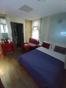 Boutique Hotel W - Image 2