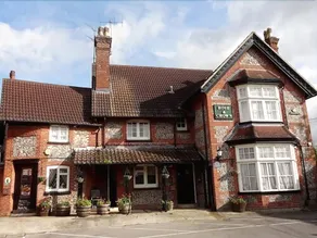 The Rose & Crown - Image 1