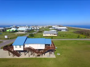 A Beach Getaway - Image 3