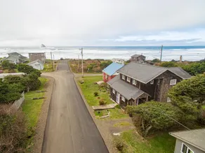 Pine Beach Retreat - Image 4