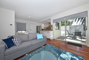 Stylish Apartment near Perth City 2210 - Image 4
