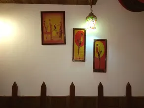 Hotel Cottage Crown Plaza - Image 3