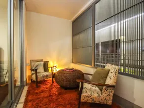 Large 3 Bedroom Apartment With River Views Near the Stadium - Image 4