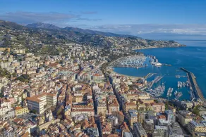 Sanremo Penthouse Downtown 400m From Sea - Image 3
