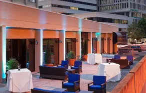 Radisson Hotel Baltimore Downtown-Inner Harbor - Image 2