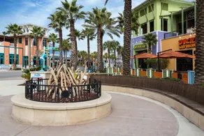 Pogo's Paradise Townhome - Image 2