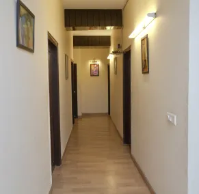 OYO 429 Hotel Kisna Residency - Image 5