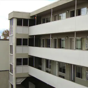 Oasis Motel Brooklyn - Image 3